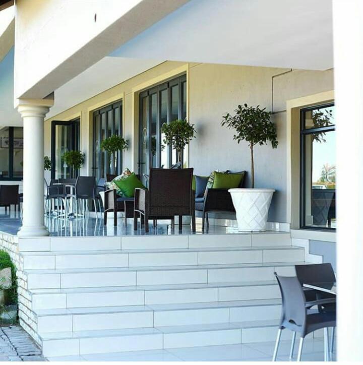 Aloe Lifestyle Hotel Eshowe Exterior photo